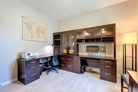 Villa ou maison à vendre à Apopka, Floride: 5 chambres, 292.46 m2 № 1649005 - photo 24