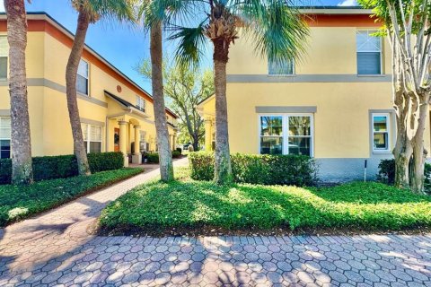 Touwnhouse à Saint Petersburg, Floride 3 chambres, 124.95 m2 № 2167108
