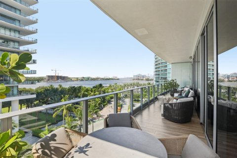 Condominio en venta en Miami Beach, Florida, 3 dormitorios, 258.08 m2 № 1942127 - foto 29