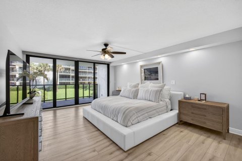 Copropriété à vendre à Palm Beach, Floride: 3 chambres, 193.24 m2 № 2146160 - photo 24