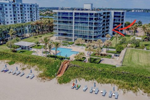 Copropriété à vendre à Palm Beach, Floride: 3 chambres, 193.24 m2 № 2146160 - photo 14