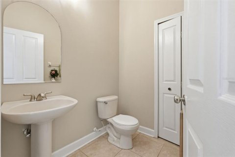 Adosado en venta en Tampa, Florida, 3 dormitorios, 170.01 m2 № 2098158 - foto 13