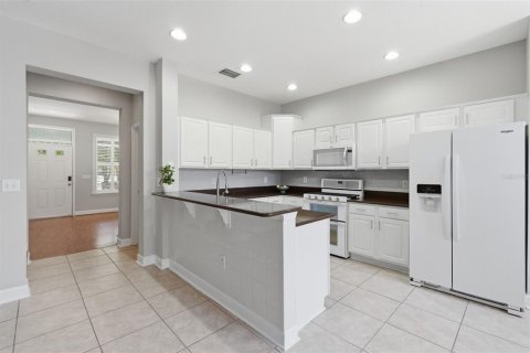 Adosado en venta en Tampa, Florida, 3 dormitorios, 170.01 m2 № 2098158 - foto 21