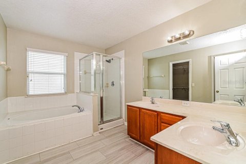 Casa en alquiler en Orlando, Florida, 5 dormitorios, 192.68 m2 № 1913063 - foto 12