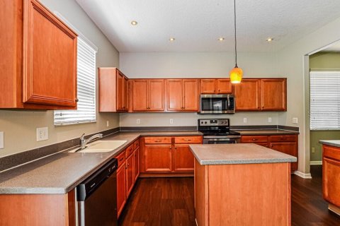 Casa en alquiler en Orlando, Florida, 5 dormitorios, 192.68 m2 № 1913063 - foto 8