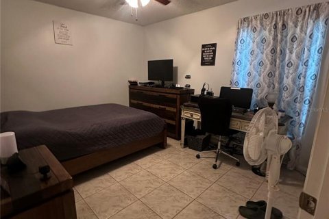 Купить виллу или дом в Киссимми, Флорида 8 комнат, 155.98м2, № 1853807 - фото 15