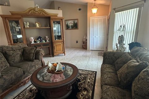 Купить виллу или дом в Киссимми, Флорида 8 комнат, 155.98м2, № 1853807 - фото 3