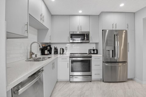 Condo à Delray Beach, Floride, 2 chambres № 2178713