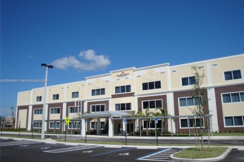 Купить таунхаус в Хомстед, Флорида 3 спальни, 123.1м2, № 2001037 - фото 25