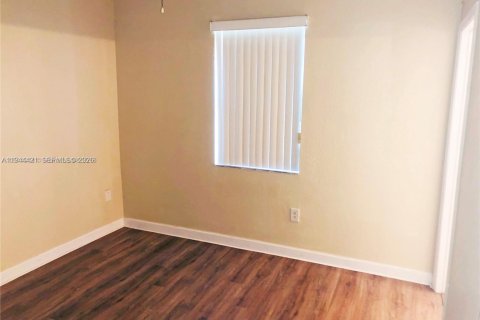 Купить таунхаус в Хомстед, Флорида 3 спальни, 123.1м2, № 2001037 - фото 15