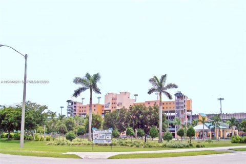 Купить таунхаус в Хомстед, Флорида 3 спальни, 123.1м2, № 2001037 - фото 24