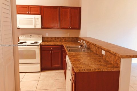 Купить таунхаус в Хомстед, Флорида 3 спальни, 123.1м2, № 2001037 - фото 7