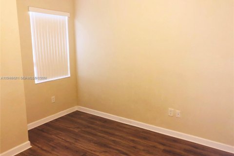 Купить таунхаус в Хомстед, Флорида 3 спальни, 123.1м2, № 2001037 - фото 14