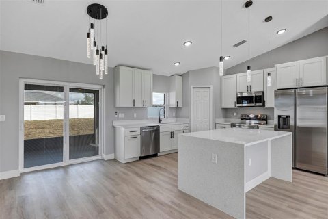 House in Summerfield, Florida 3 bedrooms, 133.69 sq.m. № 2094476 - photo 9