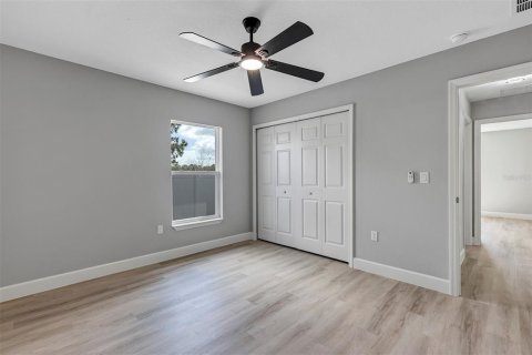 House in Summerfield, Florida 3 bedrooms, 133.69 sq.m. № 2094476 - photo 25