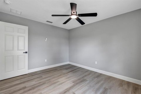 House in Summerfield, Florida 3 bedrooms, 133.69 sq.m. № 2094476 - photo 26