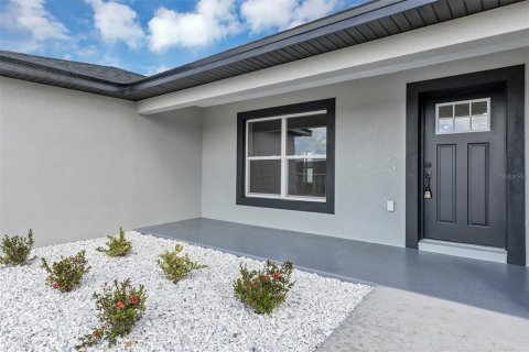 House in Summerfield, Florida 3 bedrooms, 133.69 sq.m. № 2094476 - photo 3