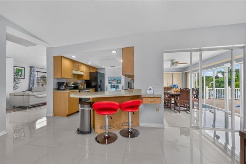 Villa ou maison à vendre à Port Charlotte, Floride: 3 chambres, 181.53 m2 № 2408375 - photo 13