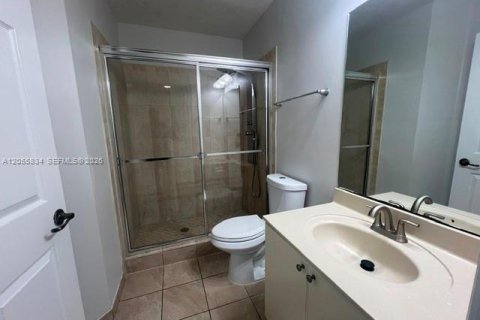 Adosado en alquiler en Miramar, Florida, 3 dormitorios, 132.48 m2 № 2181641 - foto 15