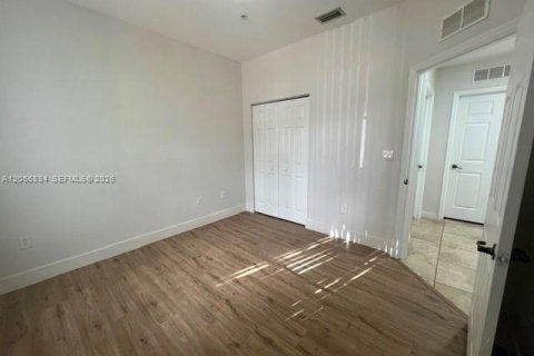 Adosado en alquiler en Miramar, Florida, 3 dormitorios, 132.48 m2 № 2181641 - foto 21