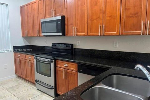 Adosado en alquiler en Miramar, Florida, 3 dormitorios, 132.48 m2 № 2181641 - foto 8