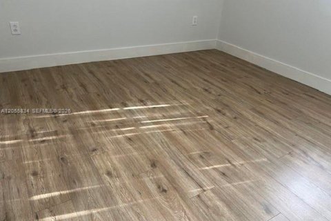 Adosado en alquiler en Miramar, Florida, 3 dormitorios, 132.48 m2 № 2181641 - foto 11