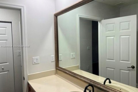 Adosado en alquiler en Miramar, Florida, 3 dormitorios, 132.48 m2 № 2181641 - foto 28