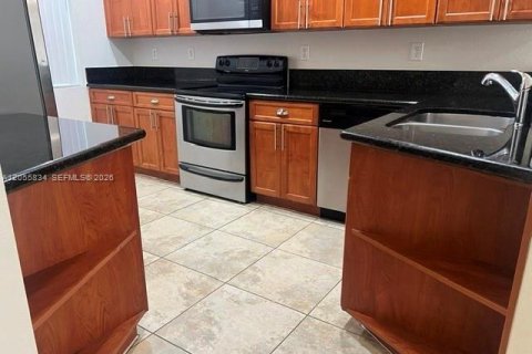 Adosado en alquiler en Miramar, Florida, 3 dormitorios, 132.48 m2 № 2181641 - foto 7