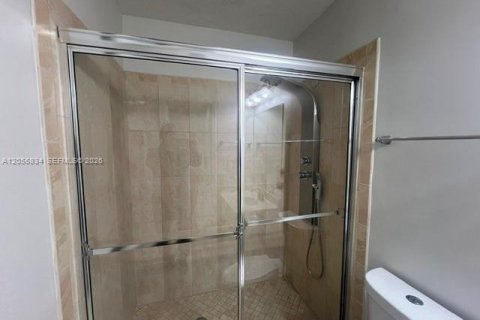 Adosado en alquiler en Miramar, Florida, 3 dormitorios, 132.48 m2 № 2181641 - foto 23