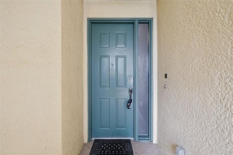 Condo in Orlando, Florida, 2 bedrooms № 2119682 - photo 3