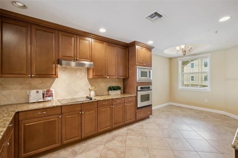 Condo in Orlando, Florida, 2 bedrooms № 2119682 - photo 7