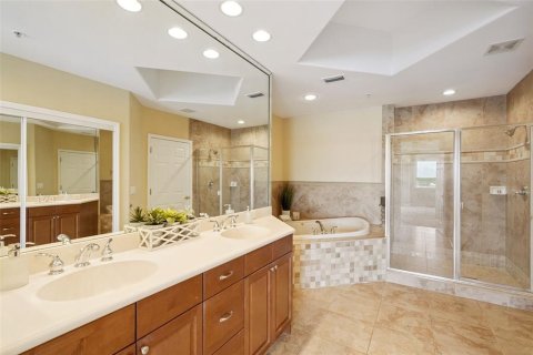 Condo in Orlando, Florida, 2 bedrooms № 2119682 - photo 30