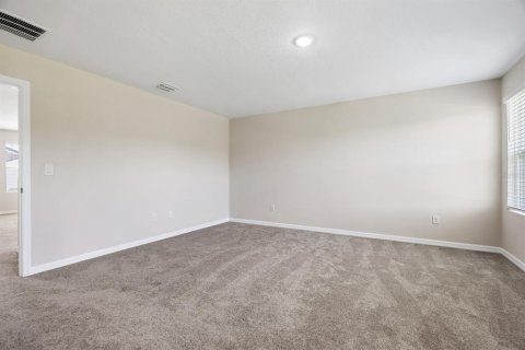 House in Fish Hawk, Florida 5 bedrooms, 231.42 sq.m. № 2379547 - photo 22