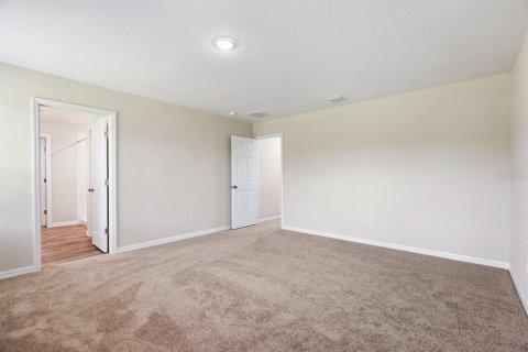 House in Fish Hawk, Florida 5 bedrooms, 231.42 sq.m. № 2379547 - photo 4