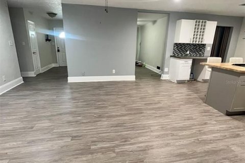 Villa ou maison à louer à Maitland, Floride: 3 chambres, 134.8 m2 № 1681489 - photo 3