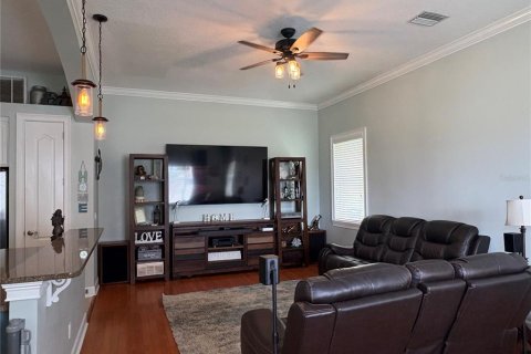 House in Apollo Beach, Florida 4 bedrooms, 247.12 sq.m. № 1843321 - photo 12