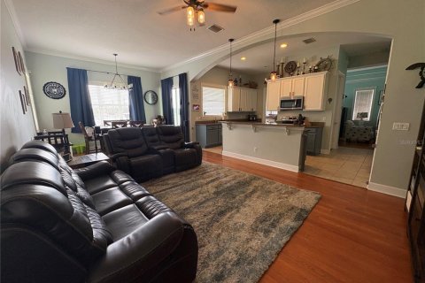 House in Apollo Beach, Florida 4 bedrooms, 247.12 sq.m. № 1843321 - photo 11