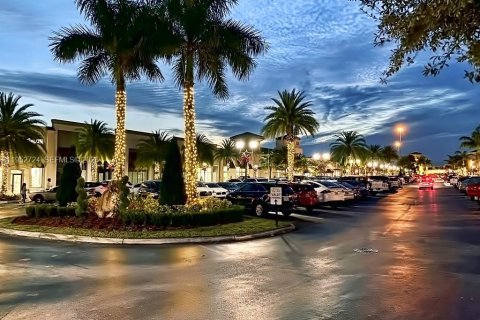 Condominio en venta en Pembroke Pines, Florida, 2 dormitorios, 104.98 m2 № 2008578 - foto 23