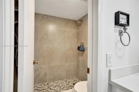 Condominio en venta en Plantation, Florida, 2 dormitorios, 87.33 m2 № 1953021 - foto 28