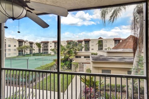 Condominio en venta en Plantation, Florida, 2 dormitorios, 87.33 m2 № 1953021 - foto 30