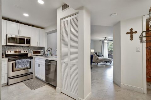 Condominio en venta en Plantation, Florida, 2 dormitorios, 87.33 m2 № 1953021 - foto 7