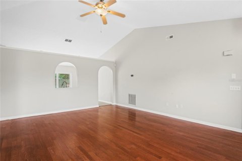 Casa en venta en Spring Hill, Florida, 3 dormitorios, 125.14 m2 № 1907505 - foto 9