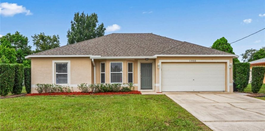 Casa en Spring Hill, Florida 3 dormitorios, 125.14 m2 № 1907505