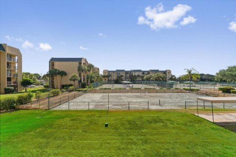 Condominio en venta en West Palm Beach, Florida, 2 dormitorios, 99.22 m2 № 1161697 - foto 1