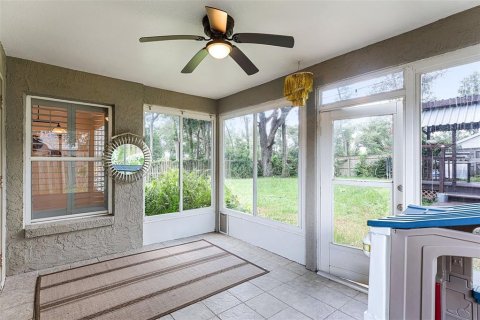 House in DeLand, Florida 3 bedrooms, 126.53 sq.m. № 1910946 - photo 24