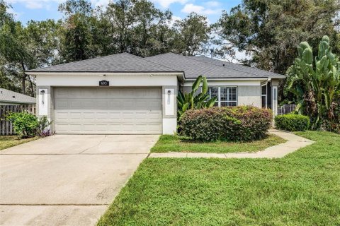 House in DeLand, Florida 3 bedrooms, 126.53 sq.m. № 1910946 - photo 2