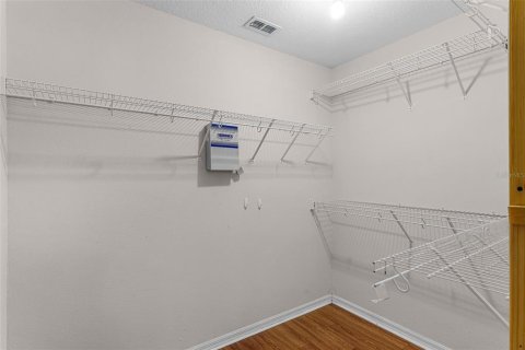 House in DeLand, Florida 3 bedrooms, 126.53 sq.m. № 1910946 - photo 16