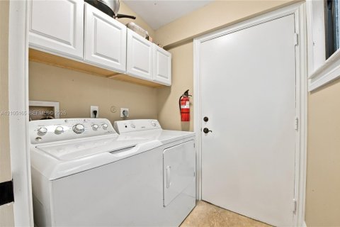Villa ou maison à vendre à Boca Raton, Floride: 2 chambres, 128.39 m2 № 2414766 - photo 28