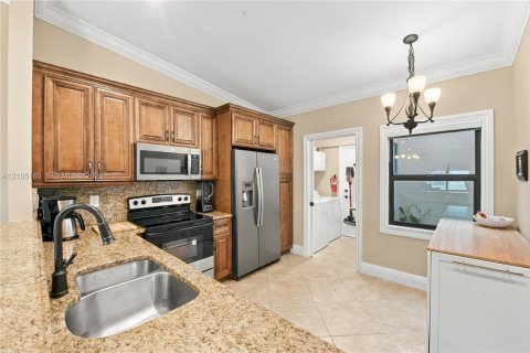 Villa ou maison à vendre à Boca Raton, Floride: 2 chambres, 128.39 m2 № 2414766 - photo 16