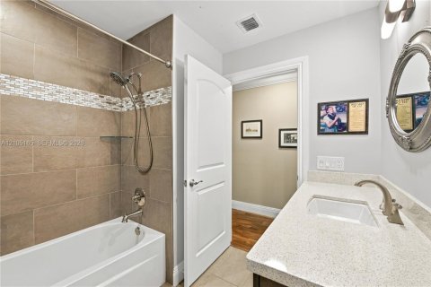 Villa ou maison à vendre à Boca Raton, Floride: 2 chambres, 128.39 m2 № 2414766 - photo 25